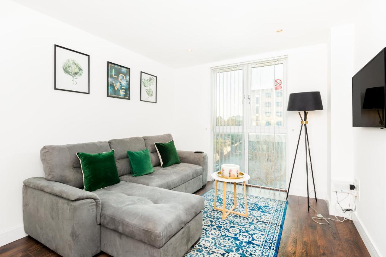 Central Granville Broad Street Apartments Бирмингам Екстериор снимка
