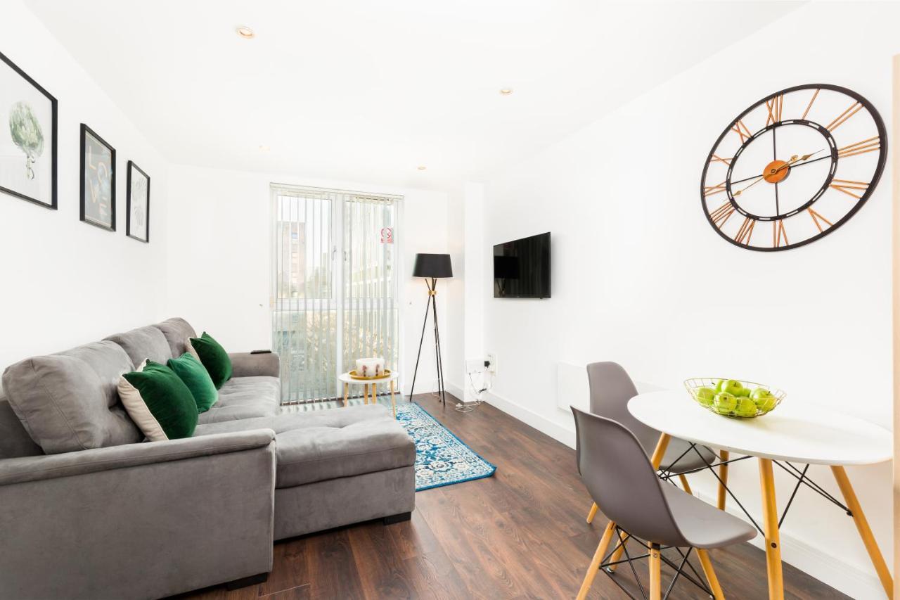 Central Granville Broad Street Apartments Бирмингам Екстериор снимка